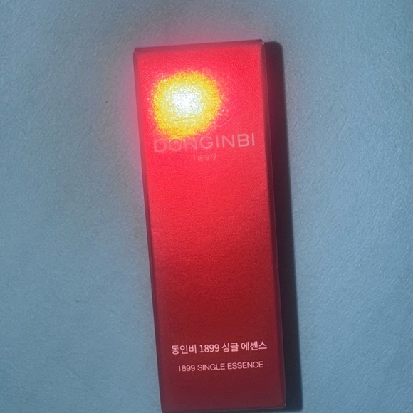 Luxury Makeup Bundle - Picture 3 of 7